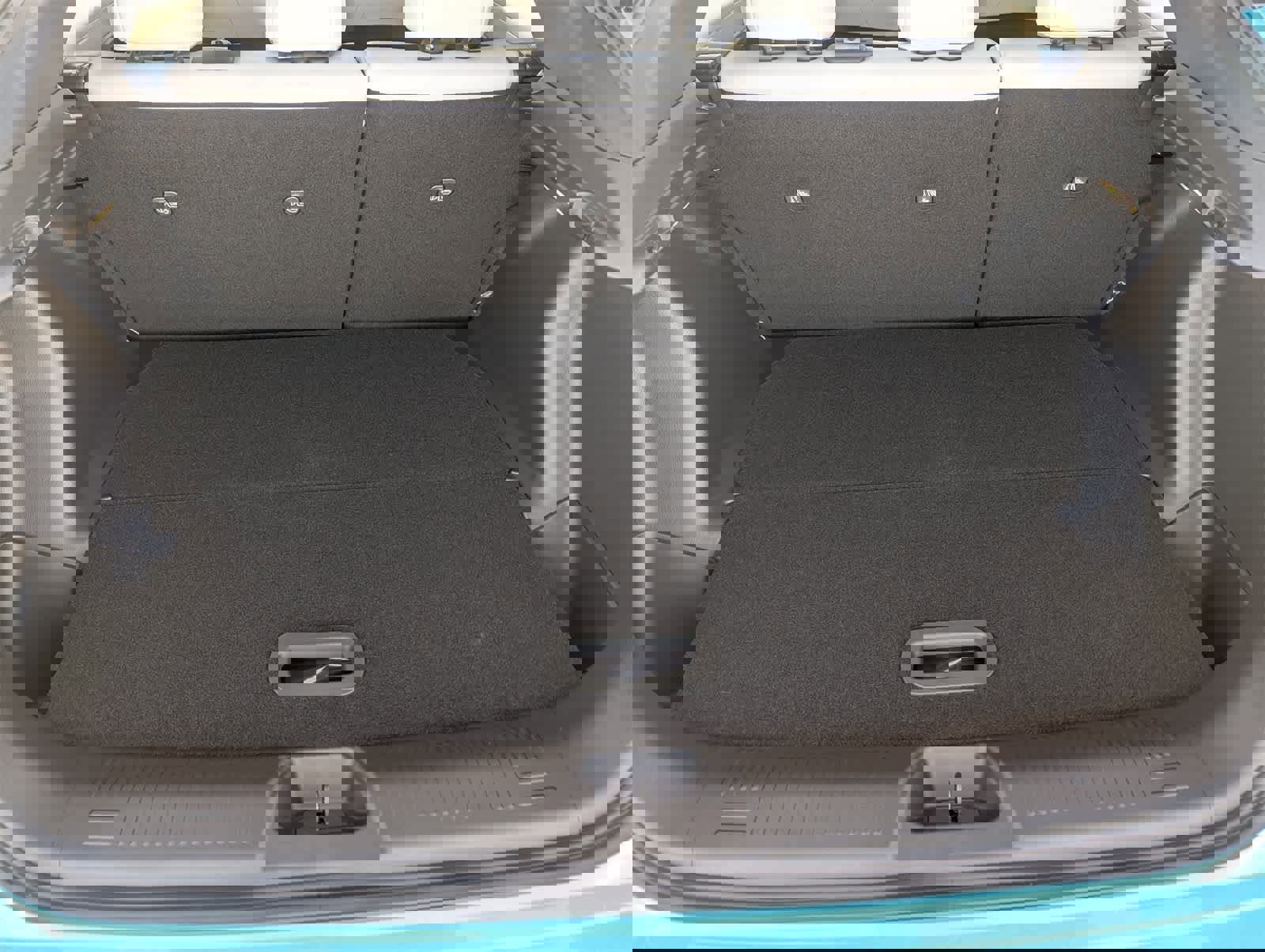 New 2026 Nissan Leaf SV+ w/ Floor Mat Package (SV+) image 11