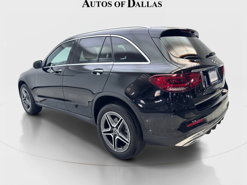 Used 2022 Mercedes-Benz GLC 300 w/ AMG Line image 9