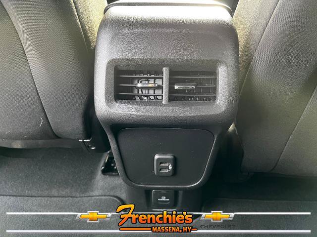 Used 2023 Chevrolet Equinox LT AWD/4WD image 29