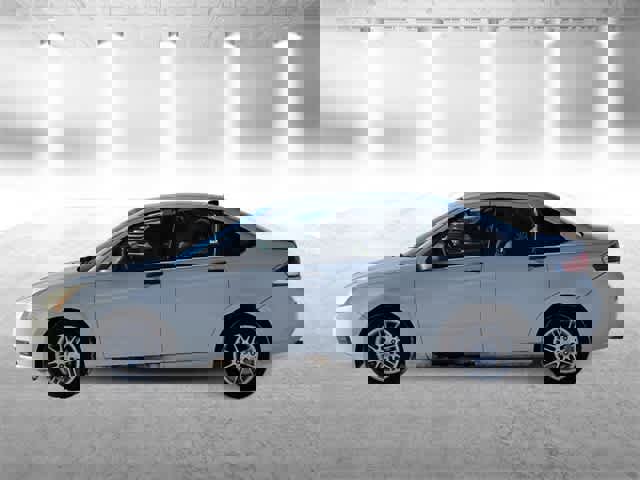 Used 2010 Ford Focus SE image 5