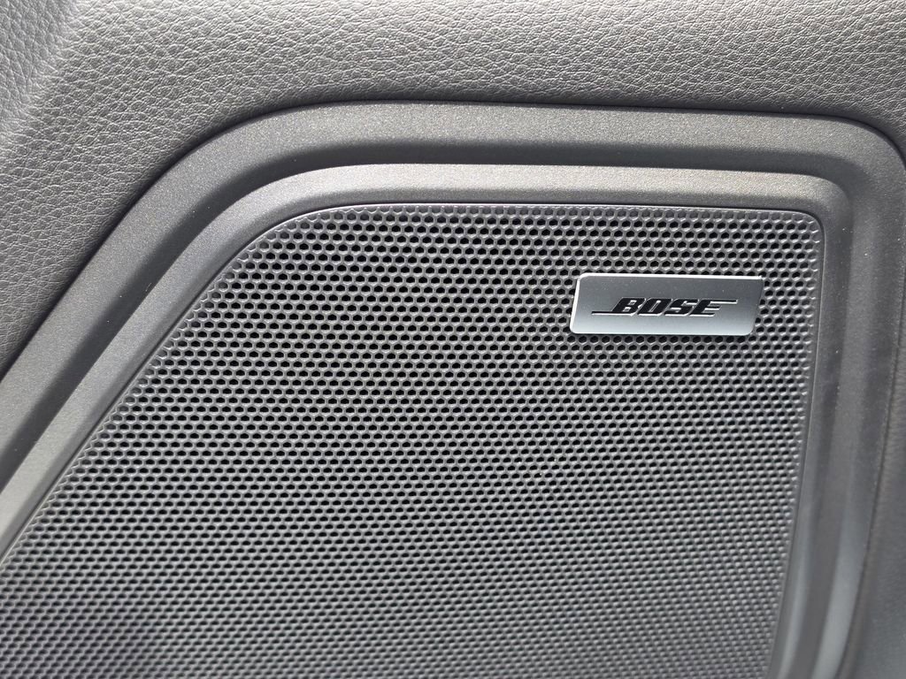 New 2026 Porsche Macan AWD/4WD image 21