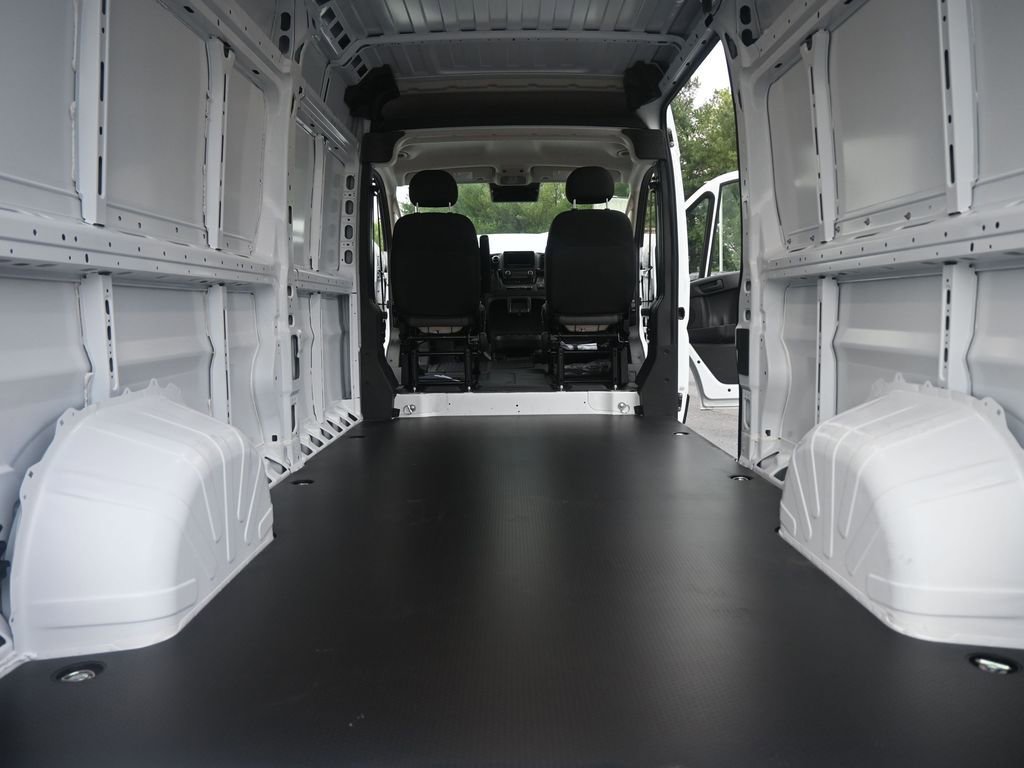 New 2025 RAM ProMaster 2500 w/ Convenience Group image 22