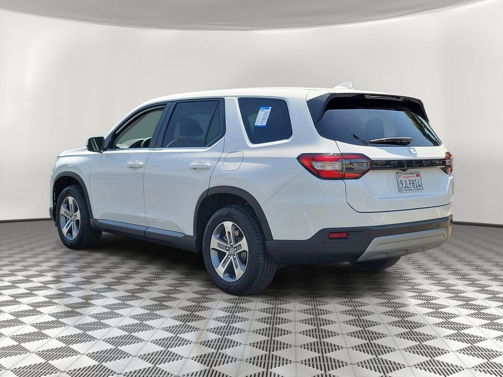 Certified 2024 Honda Pilot EX-L image 4