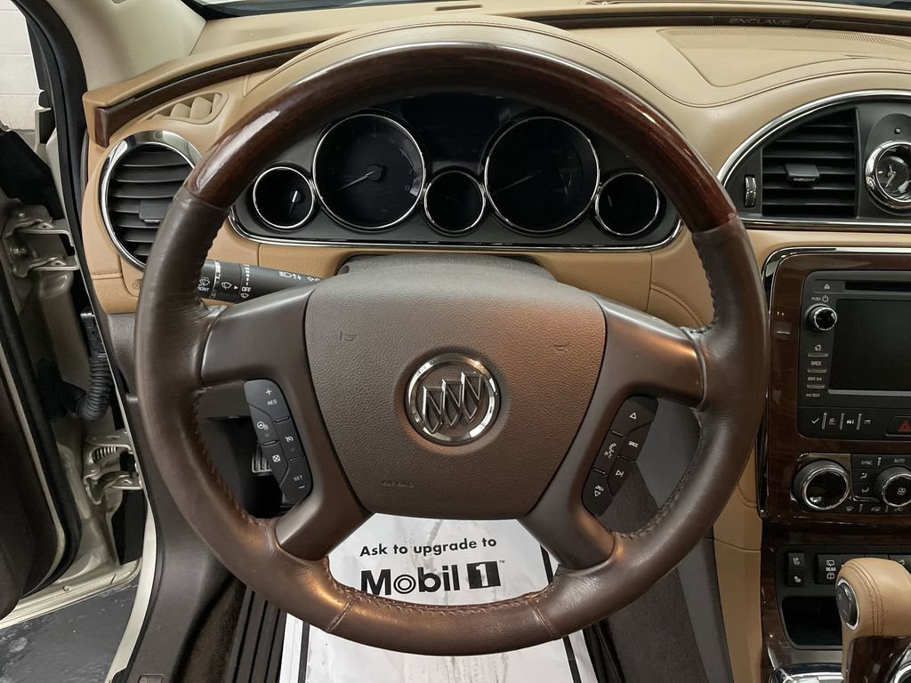 Used 2016 Buick Enclave Premium w/ Experience Buick Package FWD image 3