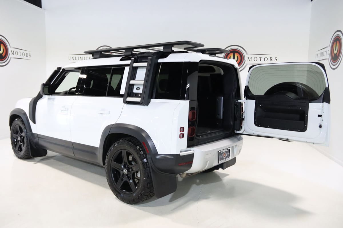 Used 2020 Land Rover Defender 110 SE AWD/4WD image 29
