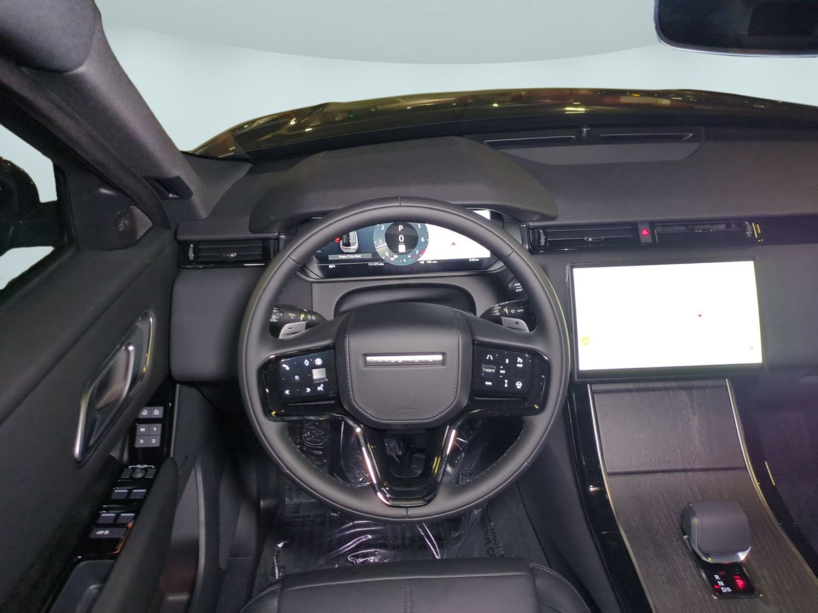 New 2026 Land Rover Range Rover Velar S AWD/4WD image 26