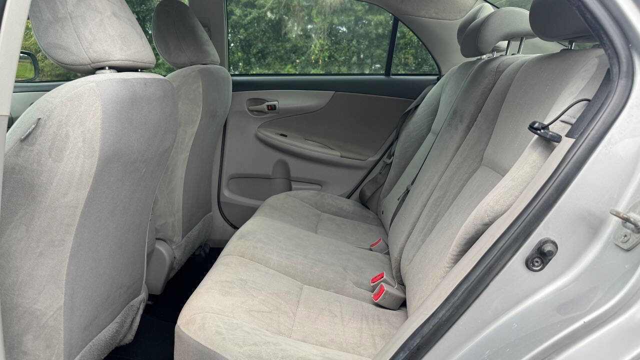 Used 2012 Toyota Corolla L image 10