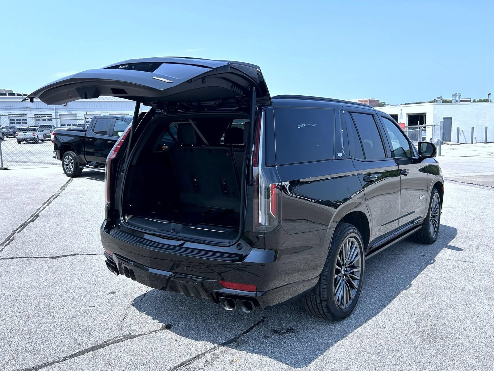 Used 2023 Cadillac Escalade V w/ Heavy-Duty Trailer Package AWD/4WD image 23