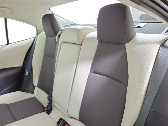 Used 2024 Toyota Corolla LE FWD image 13