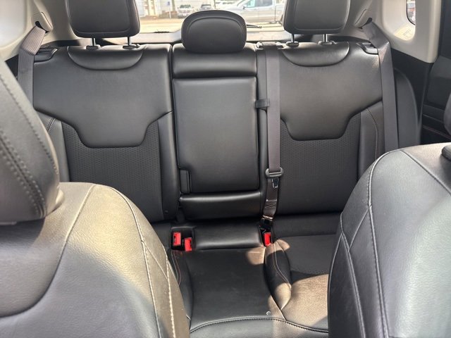 Used 2022 Jeep Compass Trailhawk w/ Sun and Sound Group image 27