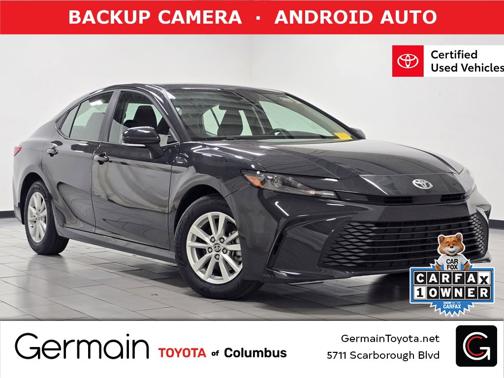 Certified 2025 Toyota Camry LE image 1