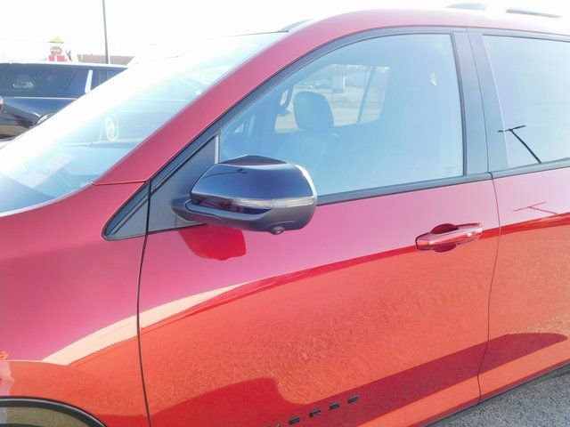 New 2026 Chevrolet Traverse RS w/ LPO, Floor Liner Package image 11