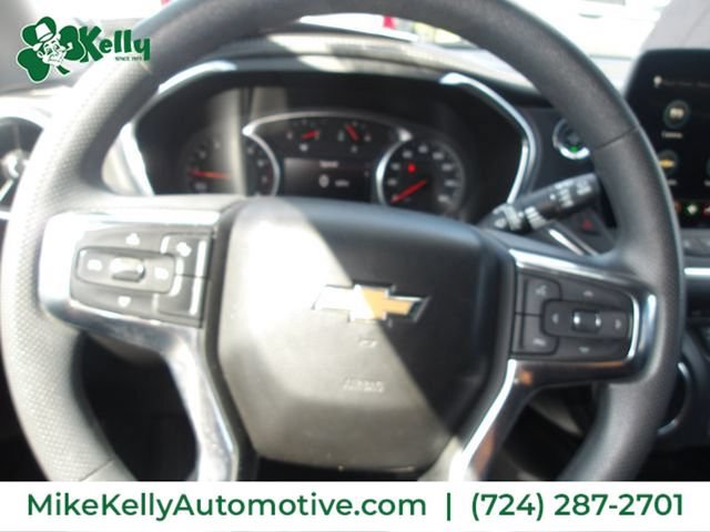 Used 2024 Chevrolet Blazer LT w/ Convenience Package AWD/4WD image 17
