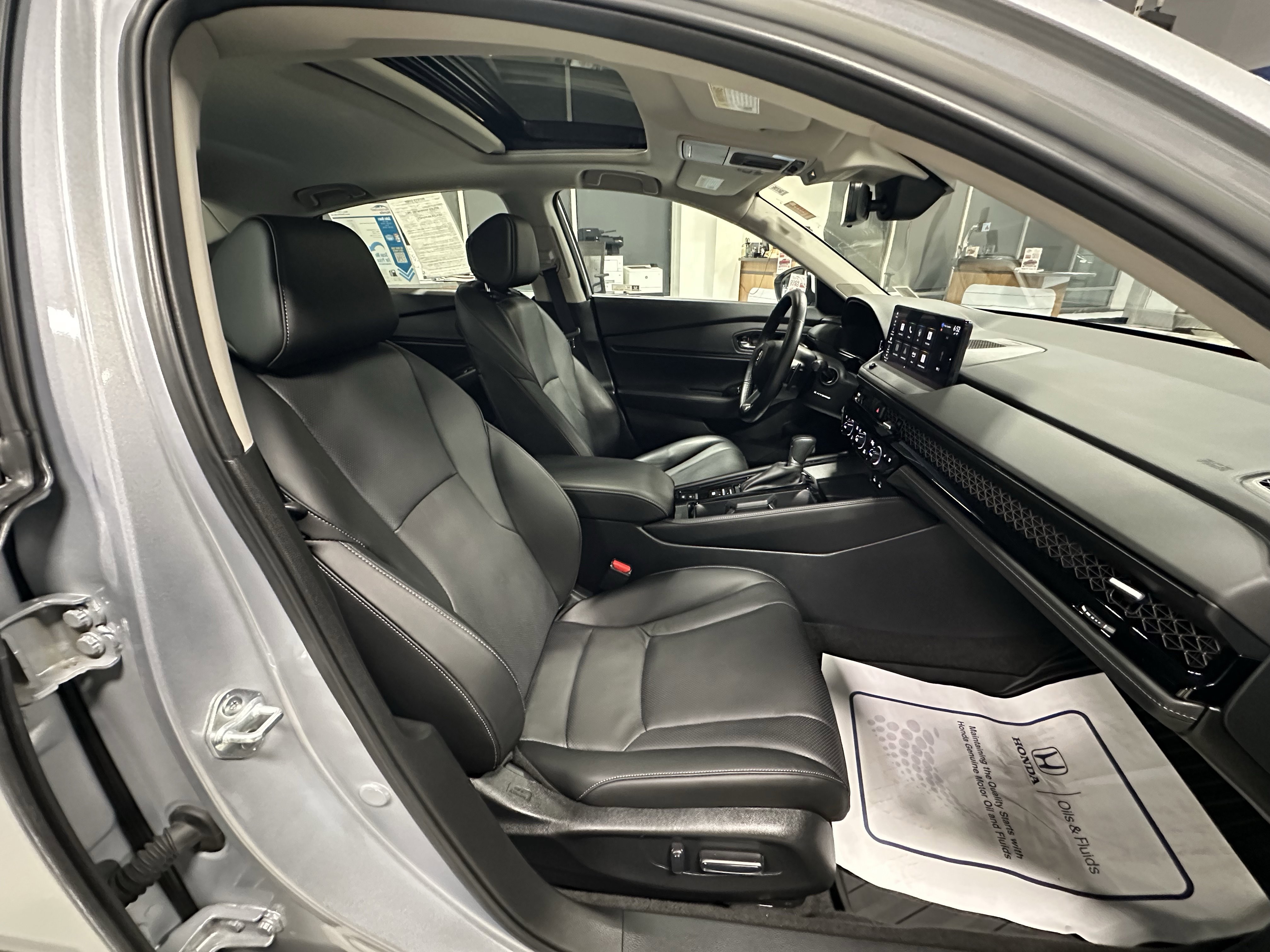 Used 2023 Honda Accord Touring image 20