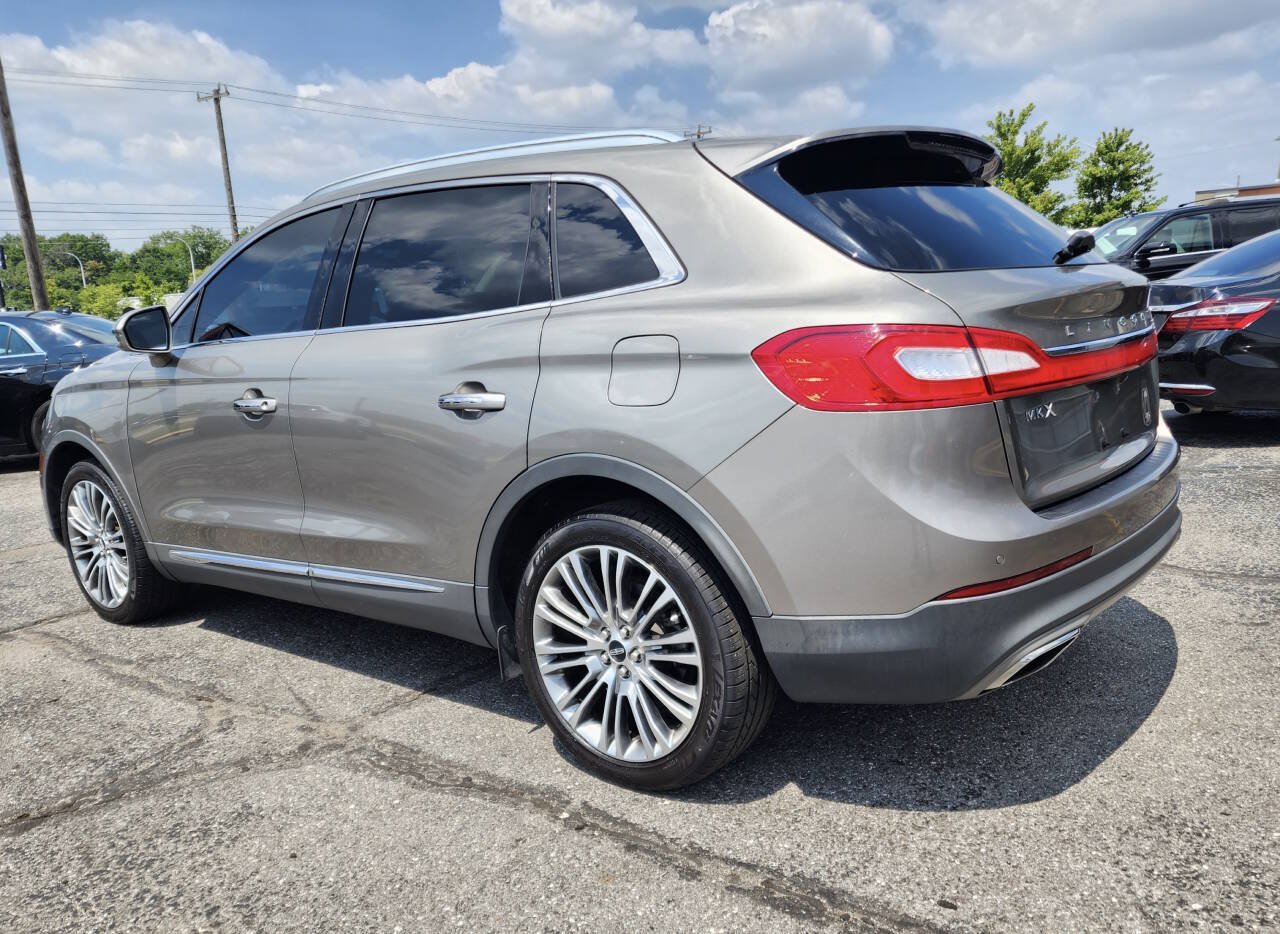 Used 2016 Lincoln MKX Reserve FWD image 11