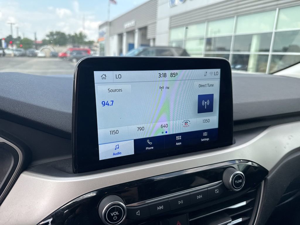 Used 2022 Ford Escape SE image 21