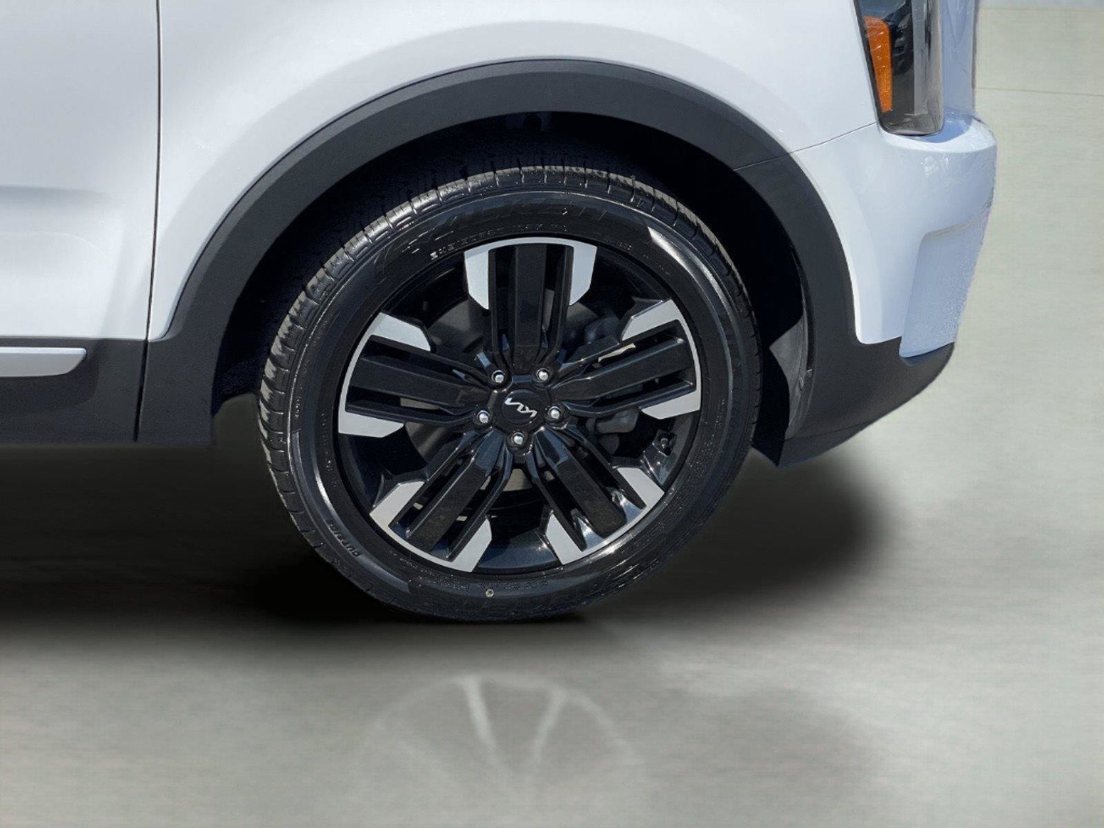 Used 2024 Kia Telluride SX AWD/4WD image 35