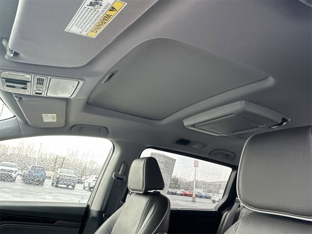 Used 2022 Honda Odyssey Elite image 29