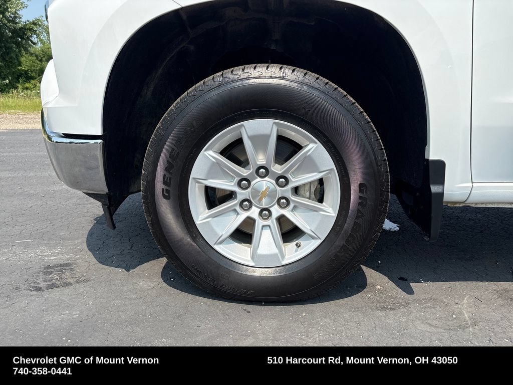 Used 2025 Chevrolet Silverado 1500 LT AWD/4WD image 27
