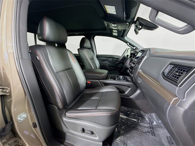 Used 2024 Nissan Titan PRO-4X w/ Pro-4x Convenience Package image 29