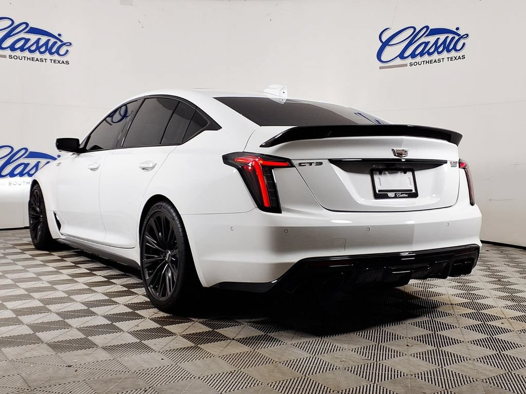 Used 2025 Cadillac CT5 V Blackwing w/ Carbon Fiber 1 Package RWD image 2