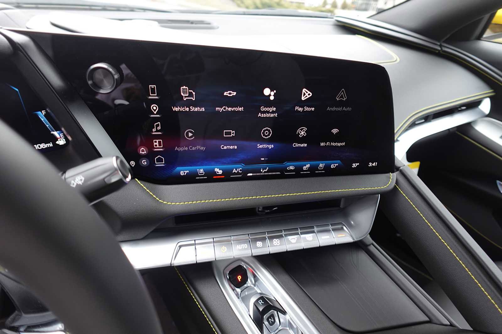 New 2026 Chevrolet Corvette Stingray Preferred Cpe w/ Z51 Performance Package RWD image 23