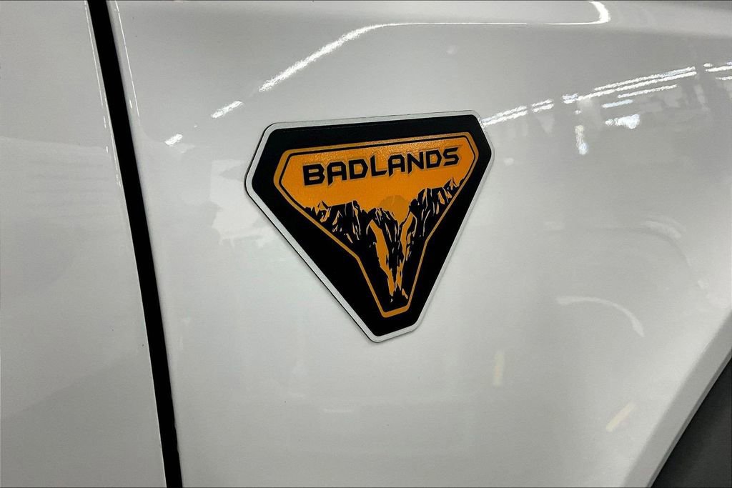 Used 2024 Ford Bronco Badlands AWD/4WD image 24