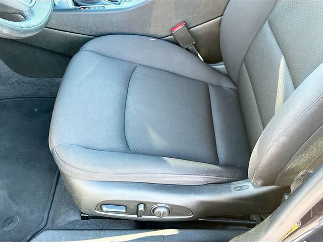 Used 2023 Chevrolet Malibu LT image 18