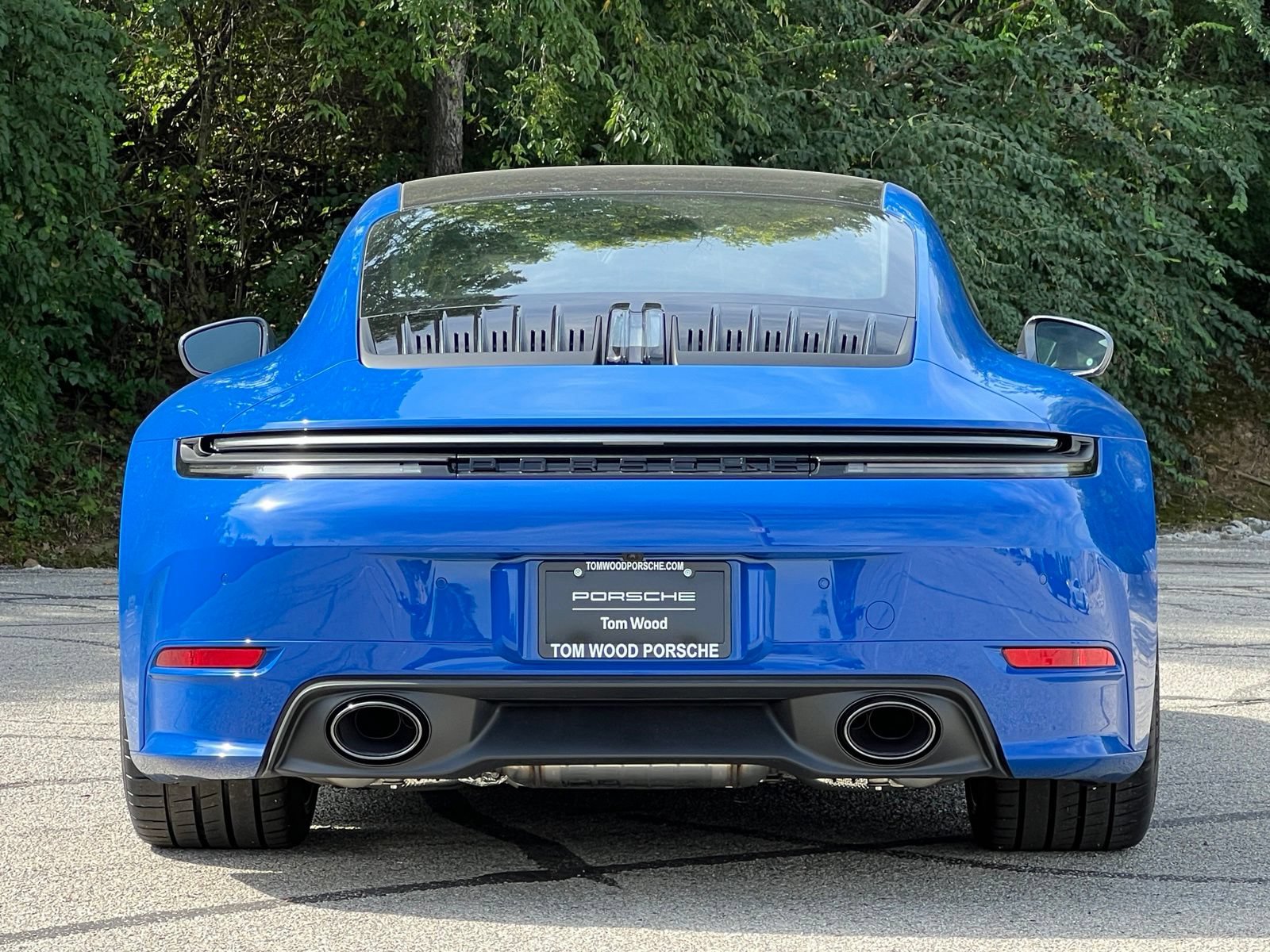 New 2026 Porsche 911 Carrera T RWD image 8