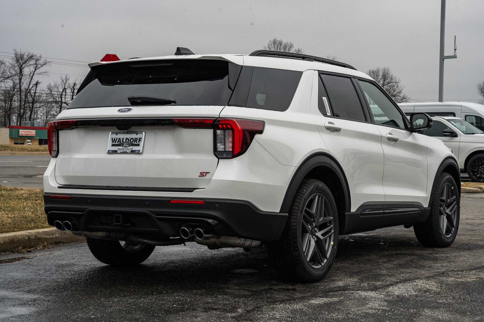 New 2026 Ford Explorer ST w/ Sun And Sound Package image 4