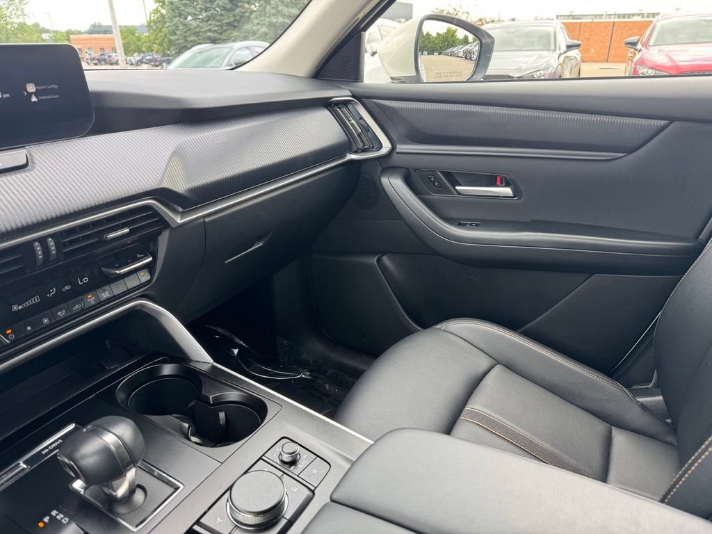 Certified 2024 MAZDA CX-90 3.3 Turbo w/ Select Package AWD/4WD image 18