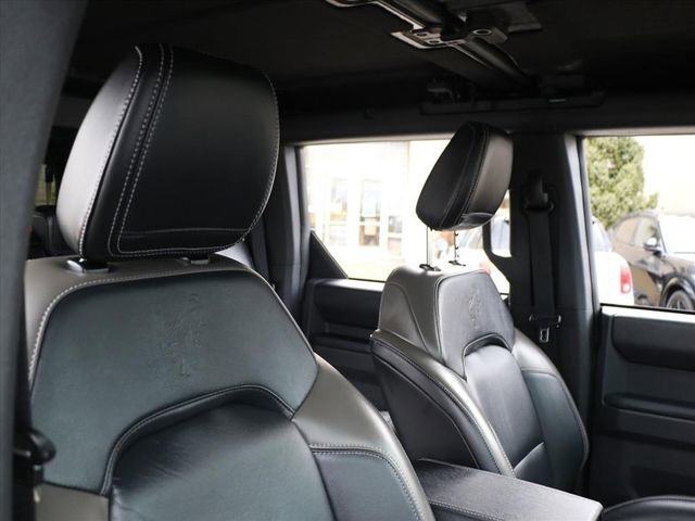 Used 2025 Ford Bronco Outer Banks image 10