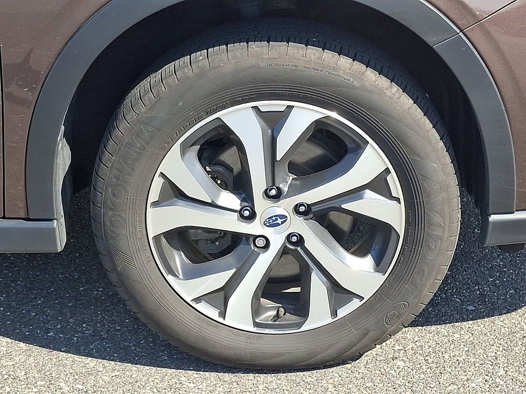 Used 2022 Subaru Outback Touring image 11