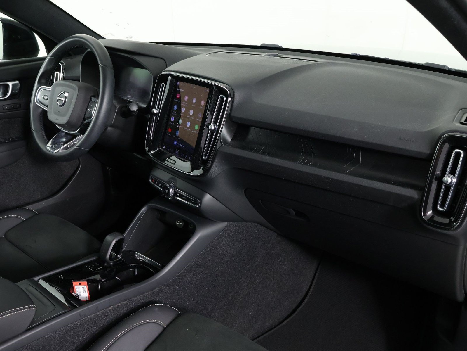 Certified 2023 Volvo C40 P8 Recharge Plus AWD/4WD image 22