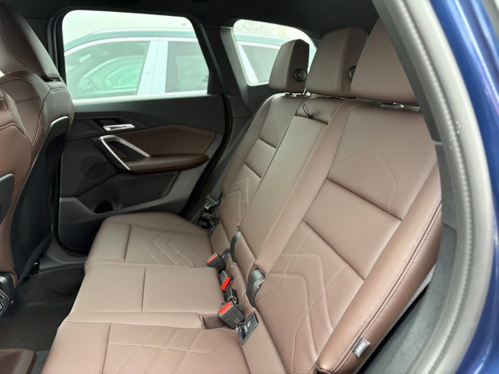 Used 2025 BMW X1 xDrive28i w/ Convenience Package image 15