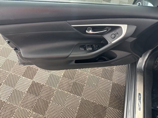 Used 2016 Nissan Altima 2.5 SR image 20