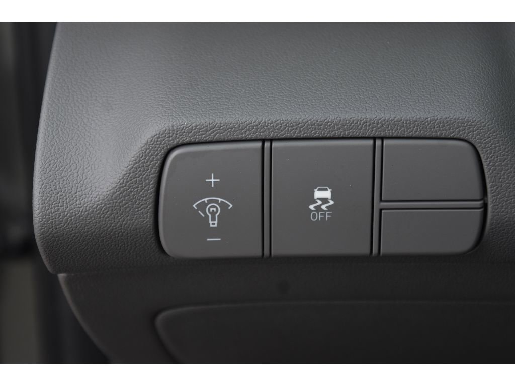 New 2025 Hyundai Elantra SEL image 27