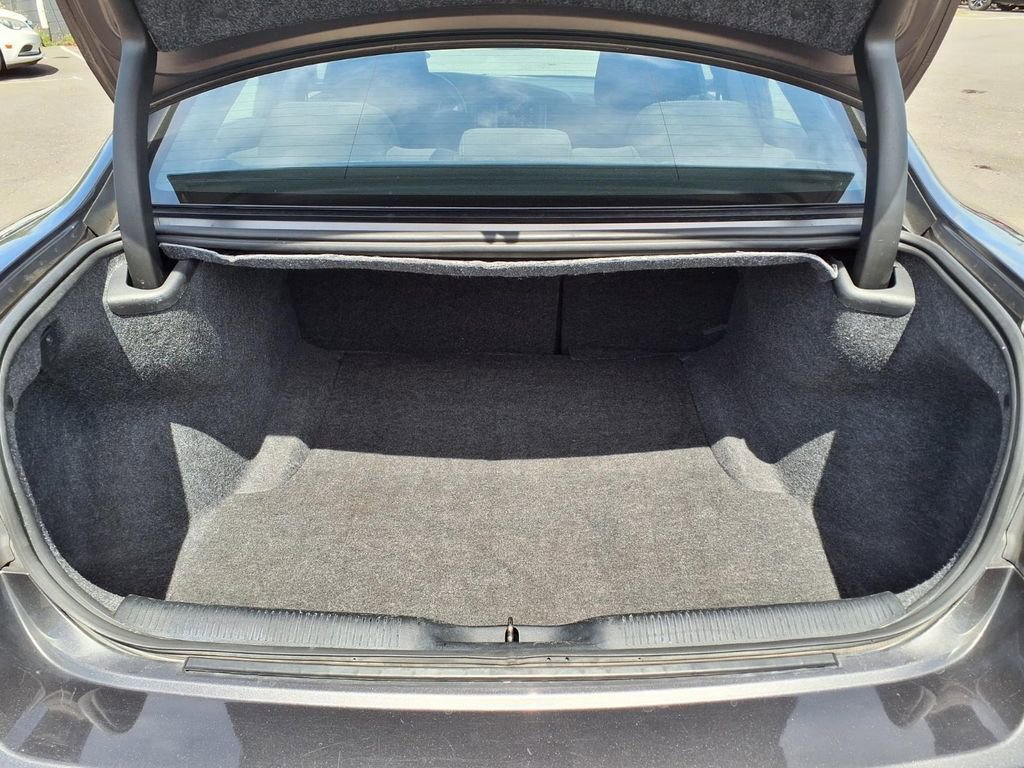 Used 2023 Dodge Charger SXT RWD image 18