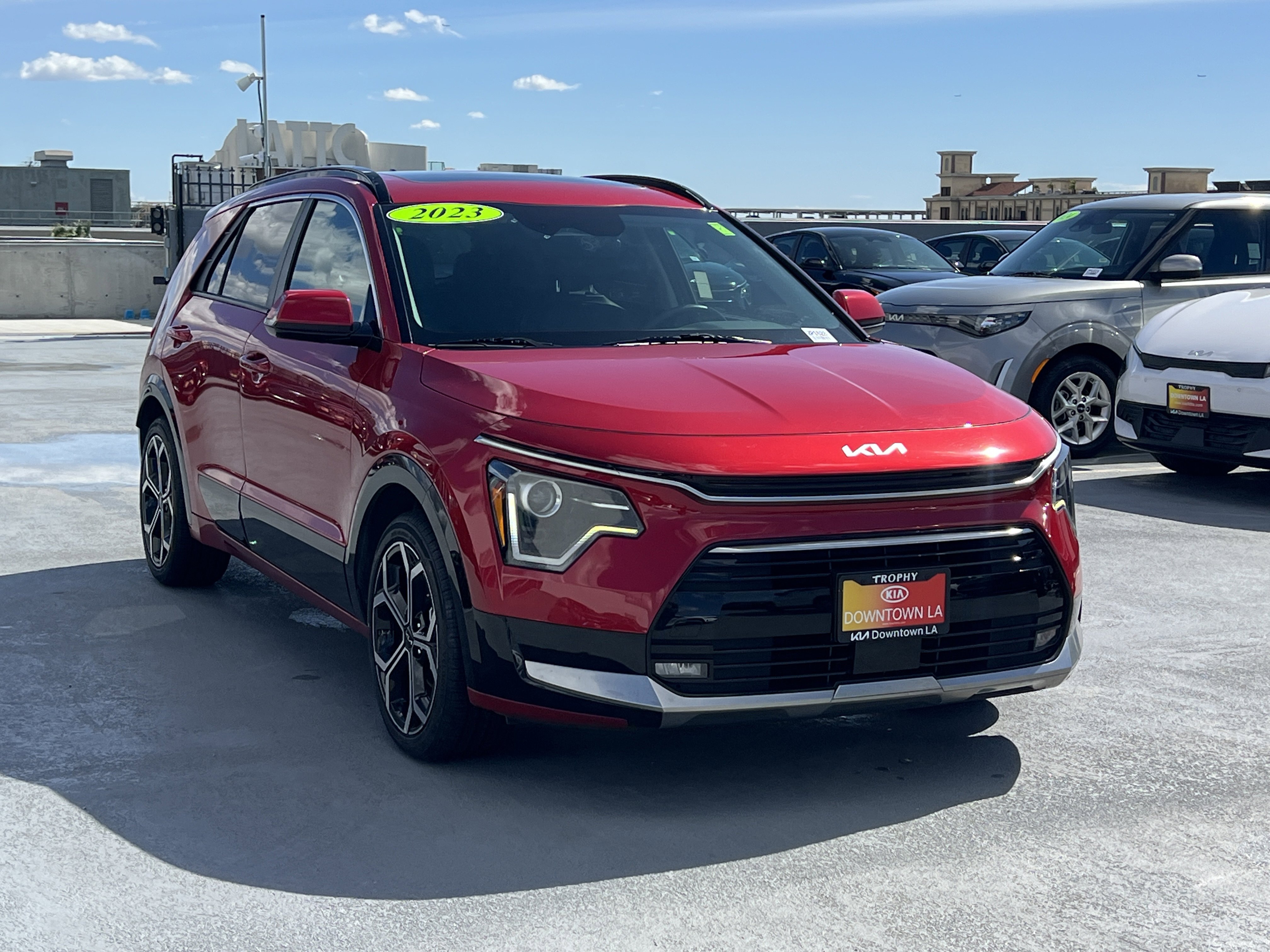 Certified 2023 Kia Niro EX Touring image 11