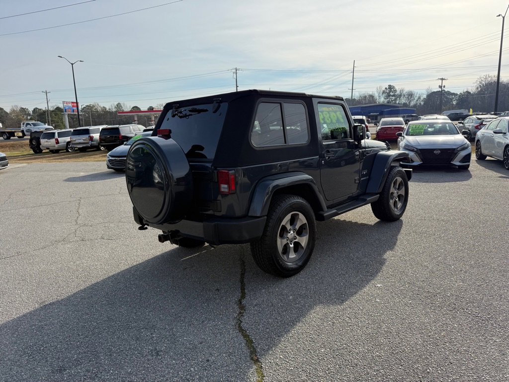 Used 2017 Jeep Wrangler Sahara image 5