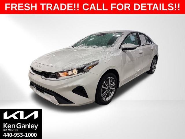 Certified 2023 Kia Forte LXS image 1
