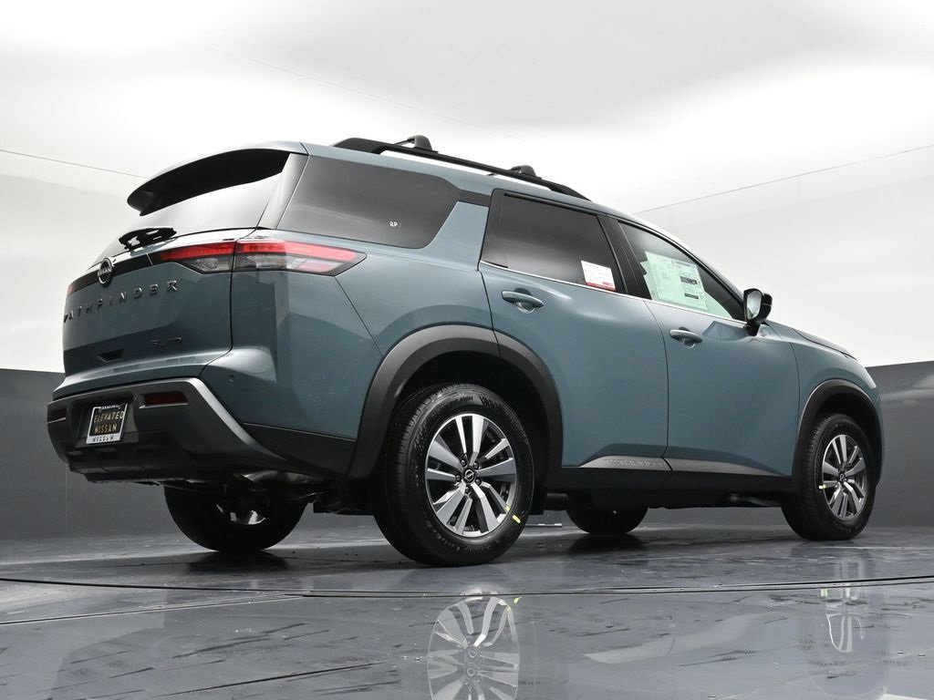 New 2026 Nissan Pathfinder SL image 32