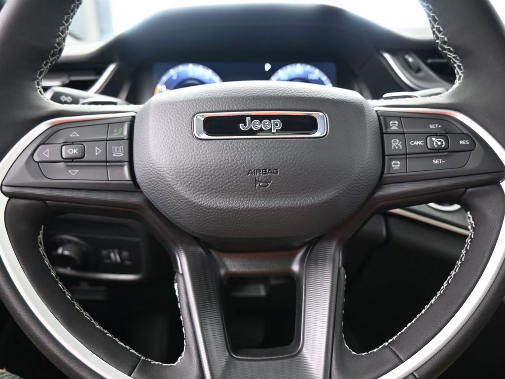 New 2026 Jeep Grand Cherokee Laredo X image 25