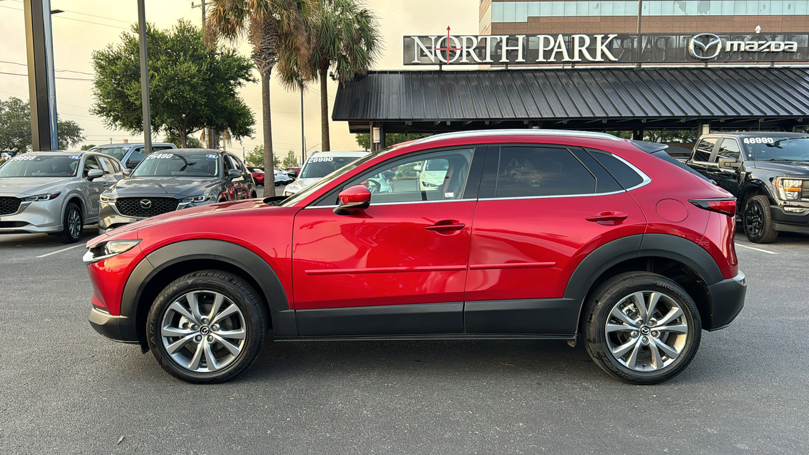 Used 2025 MAZDA CX-30 AWD 2.5 S w/ Premium Package image 5