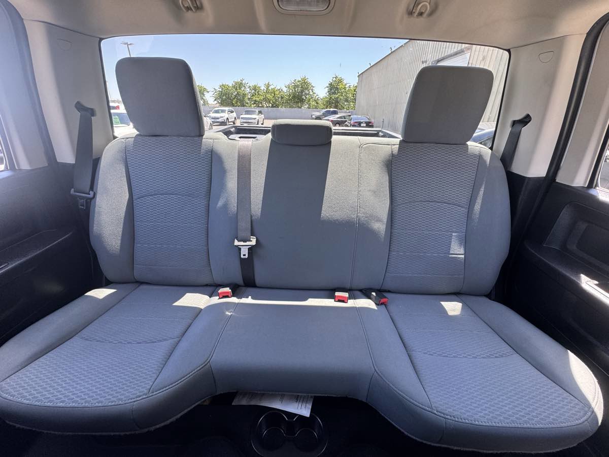 Used 2015 RAM 1500 Express AWD/4WD image 34