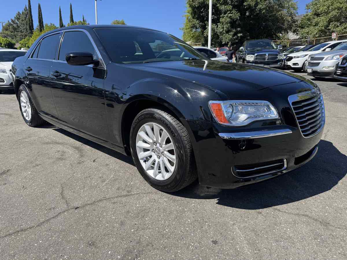 Used 2014 Chrysler 300