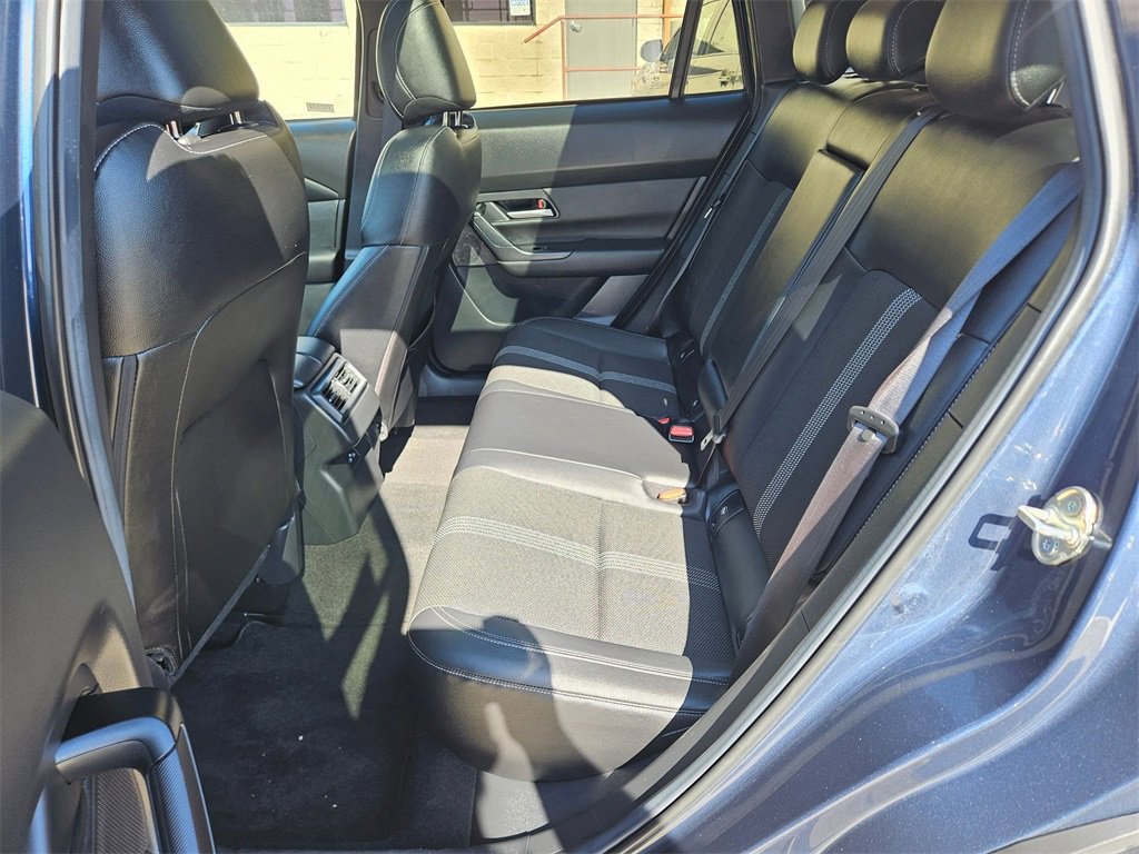 Used 2025 MAZDA CX-50 AWD 2.5 S w/ Premium Package image 28