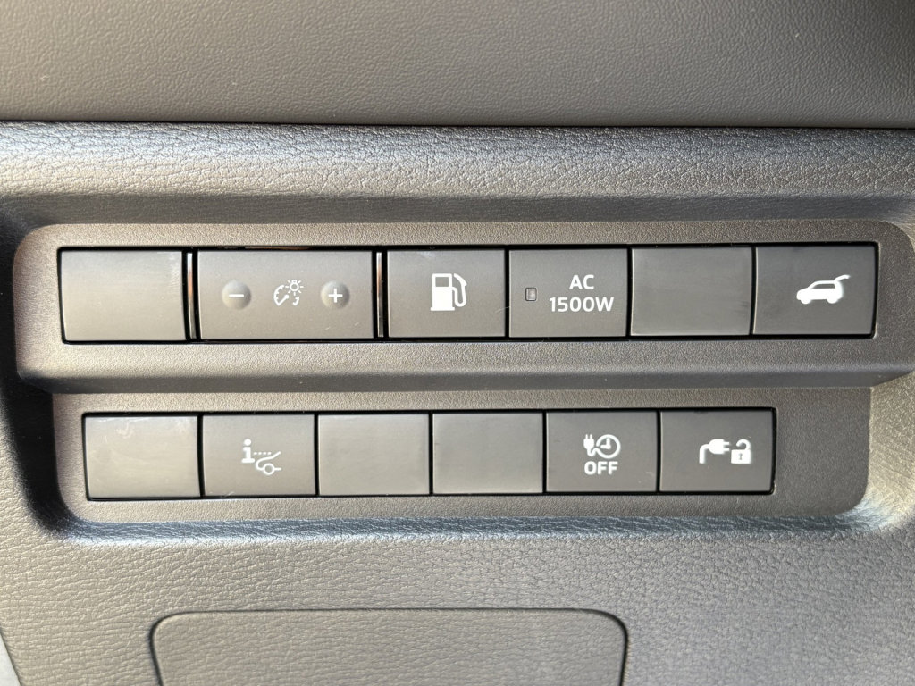 New 2026 Nissan Rogue Platinum AWD/4WD image 12