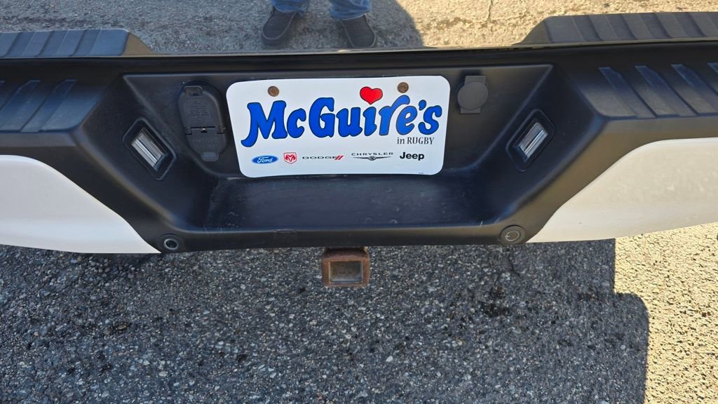 Used 2016 Ford F150 Limited w/ Trailer Tow Package image 8