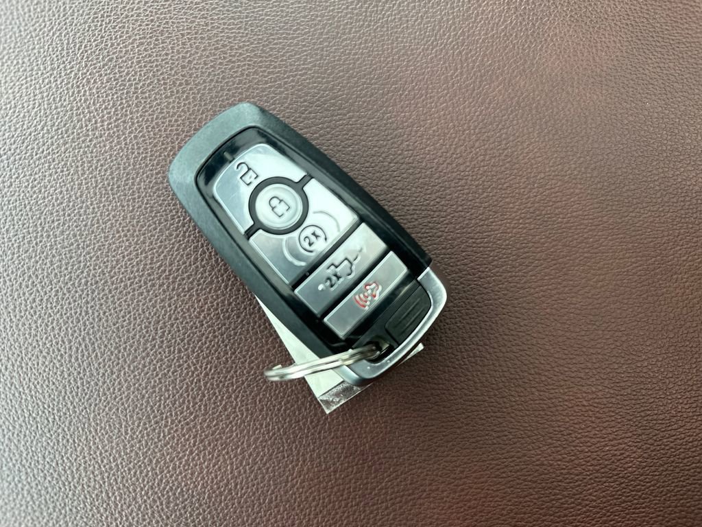 Used 2023 Ford F150 Lariat image 19